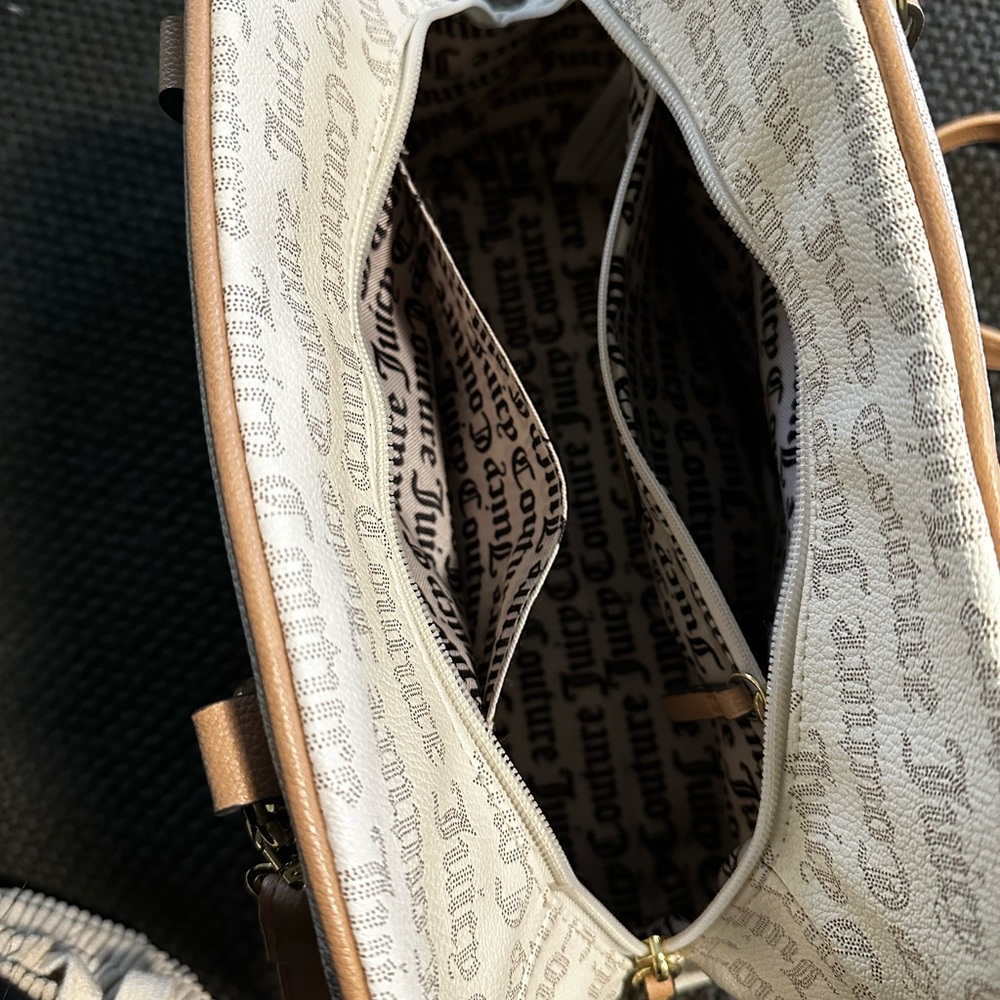 Crossbody bag - Picture 11 of 15